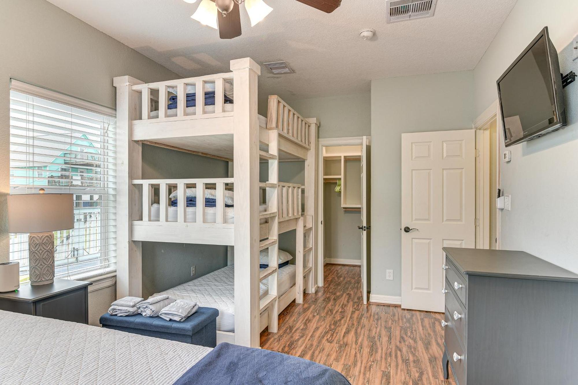 Large Group Gulf Retreat, Steps To Surfside Beach! Exterior foto