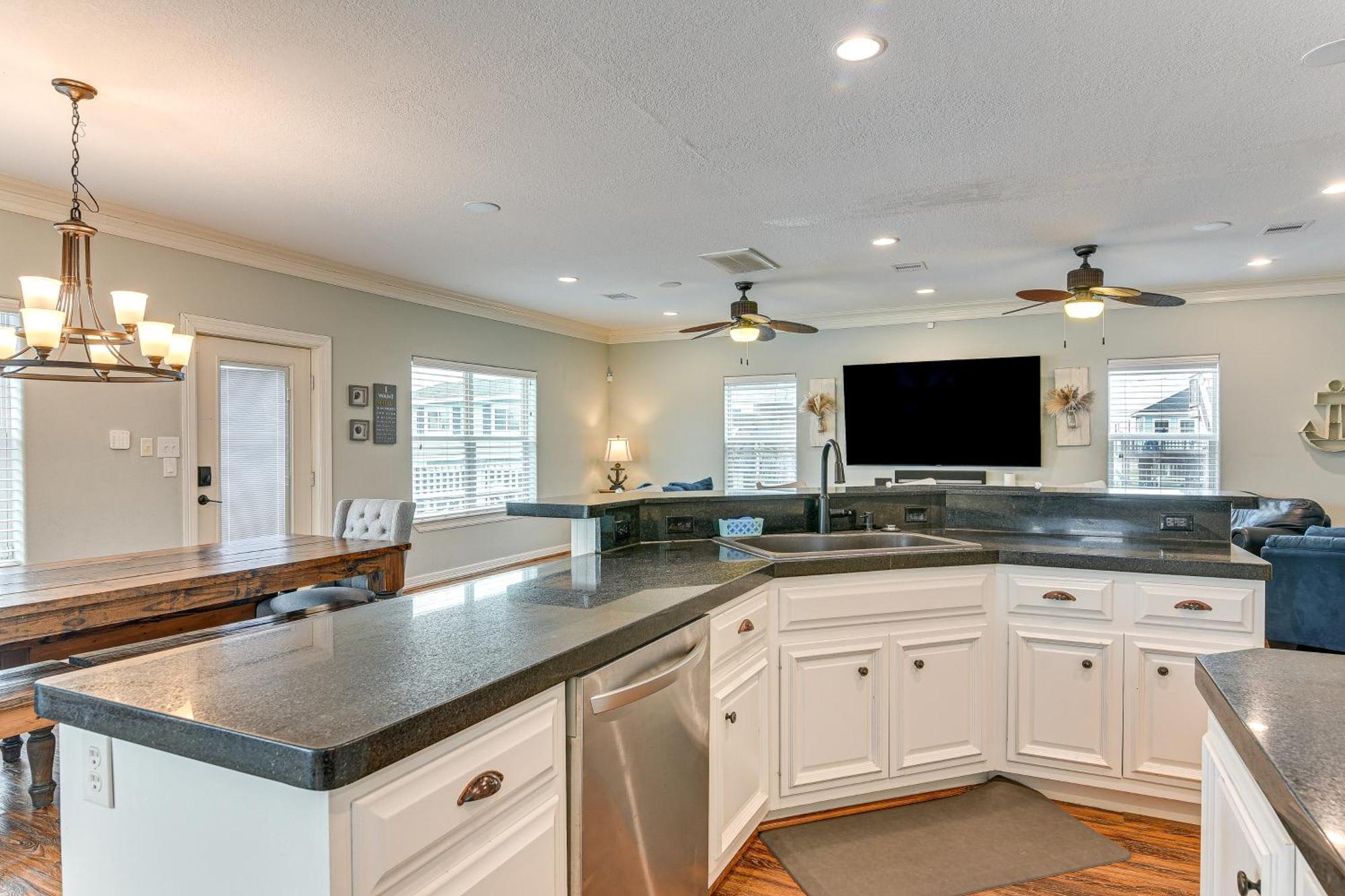 Large Group Gulf Retreat, Steps To Surfside Beach! Exterior foto
